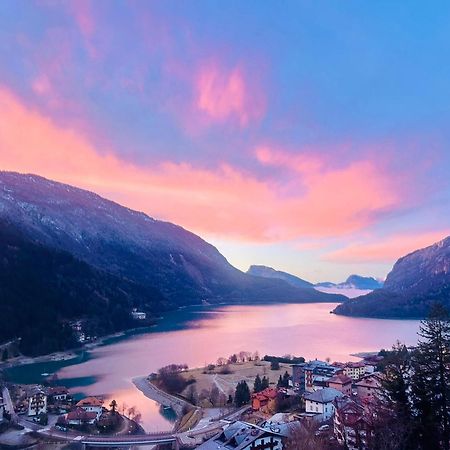 Hotel Aurora Molveno Kültér fotó