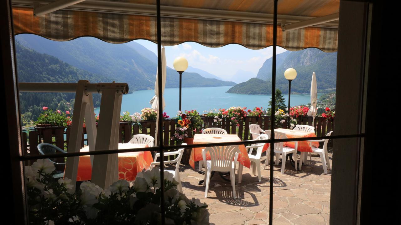 Hotel Aurora Molveno Kültér fotó