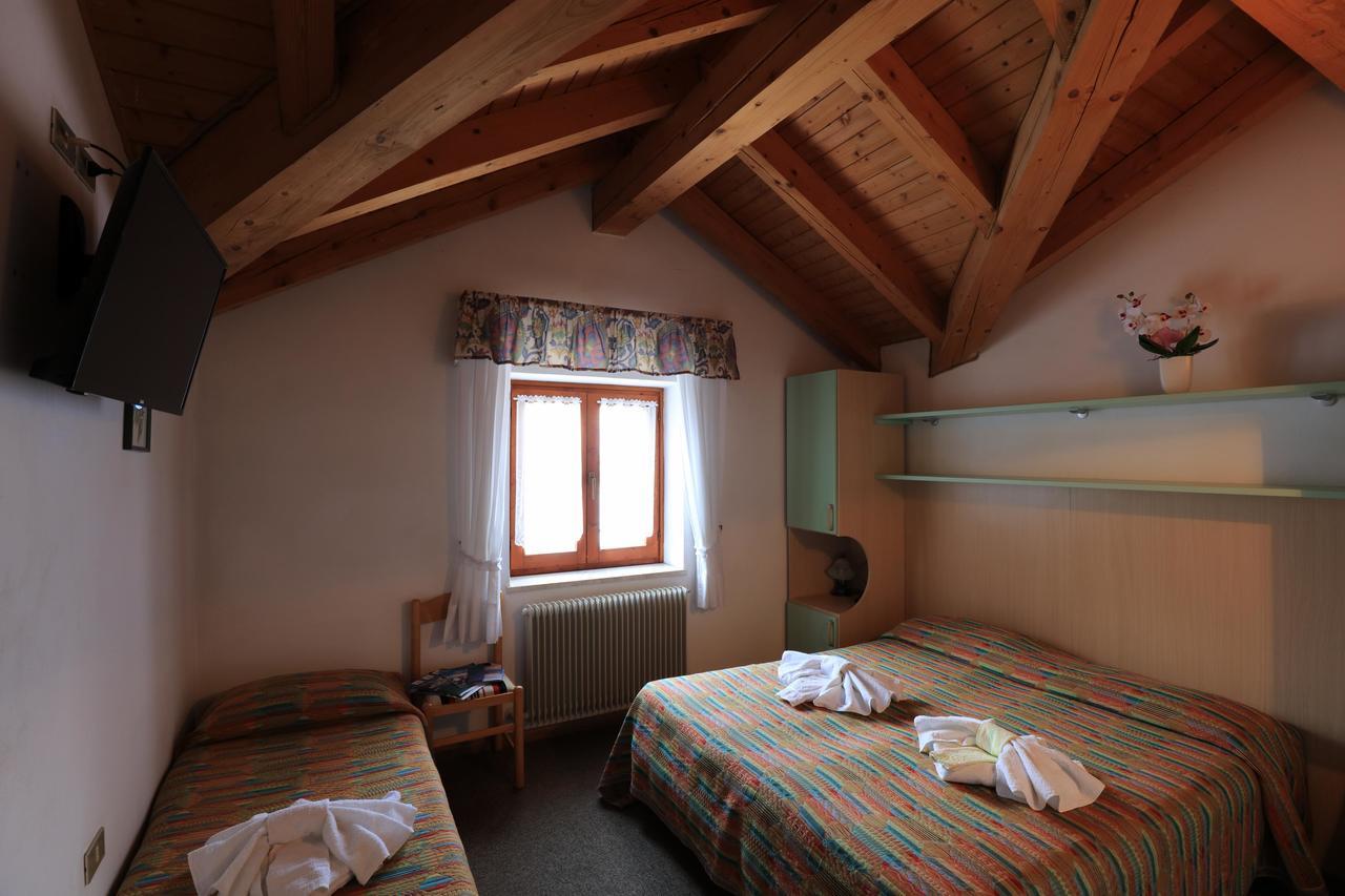 Hotel Aurora Molveno Kültér fotó